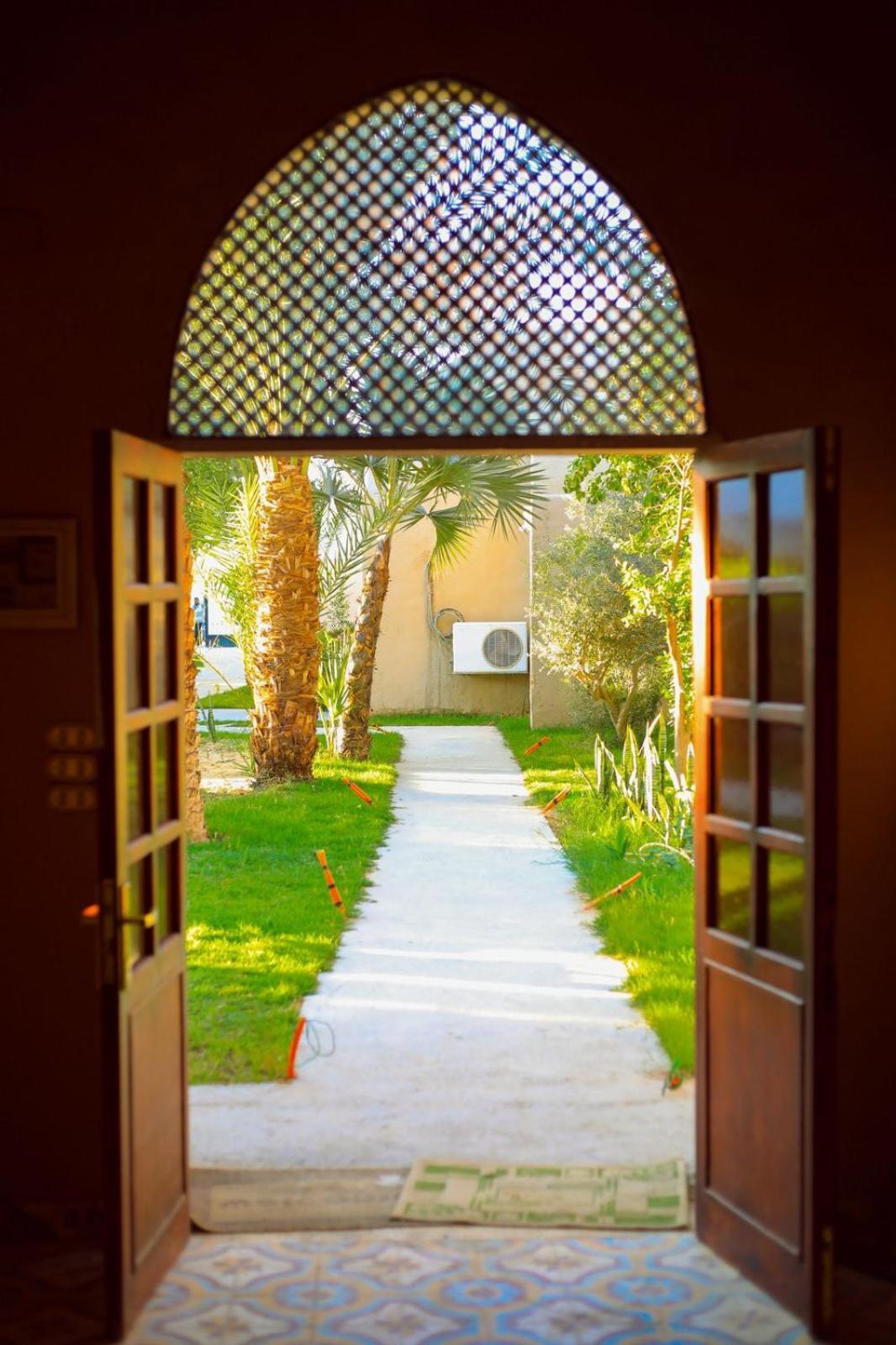 Sekhmet Retreat Centre Hotel Луксор Екстериор снимка